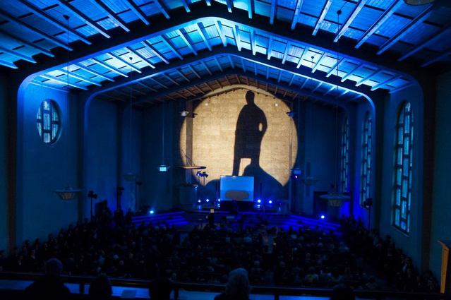Beleuchtug Chorkonzert Petruskirche Bern